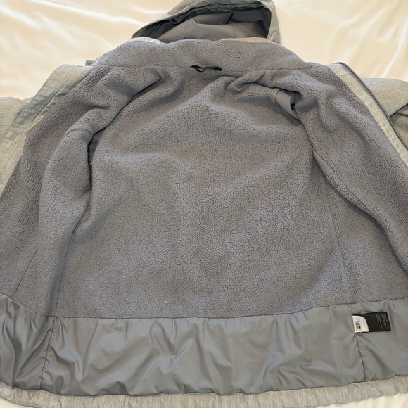 The North Face‎ Light Gray DryVent Hooded Jacket Size Medium - Picture 4 of 12